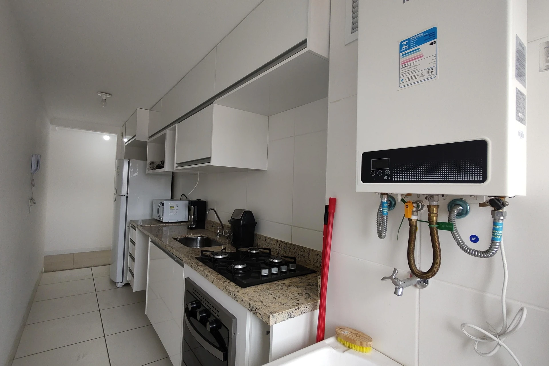 Apartamento mobiliado com 3 quartos e varanda — photo 6