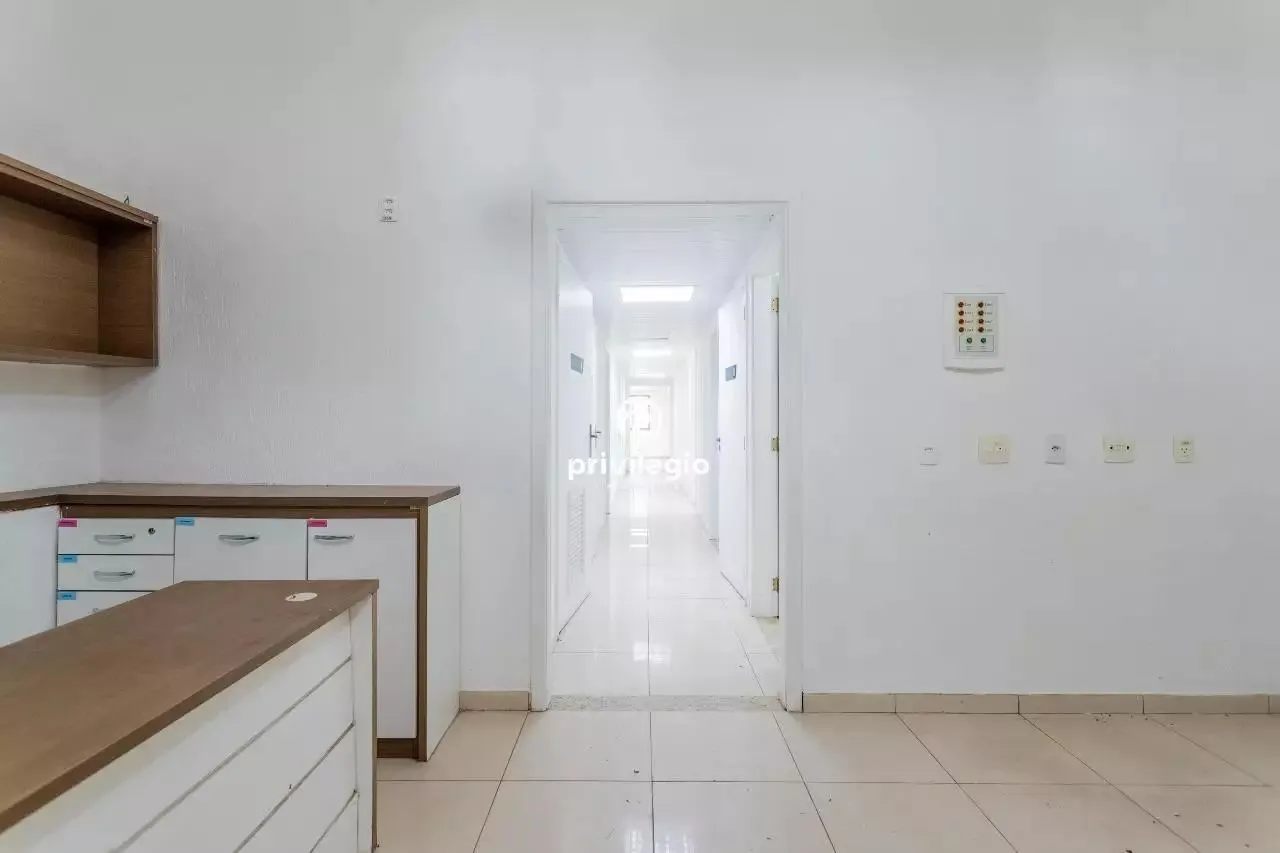 4-bedroom house with a home office in Rio de Janeiro — photo 19