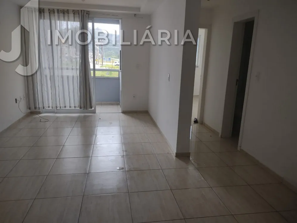 1-bedroom apartment with open-plan kitchen — photo 2