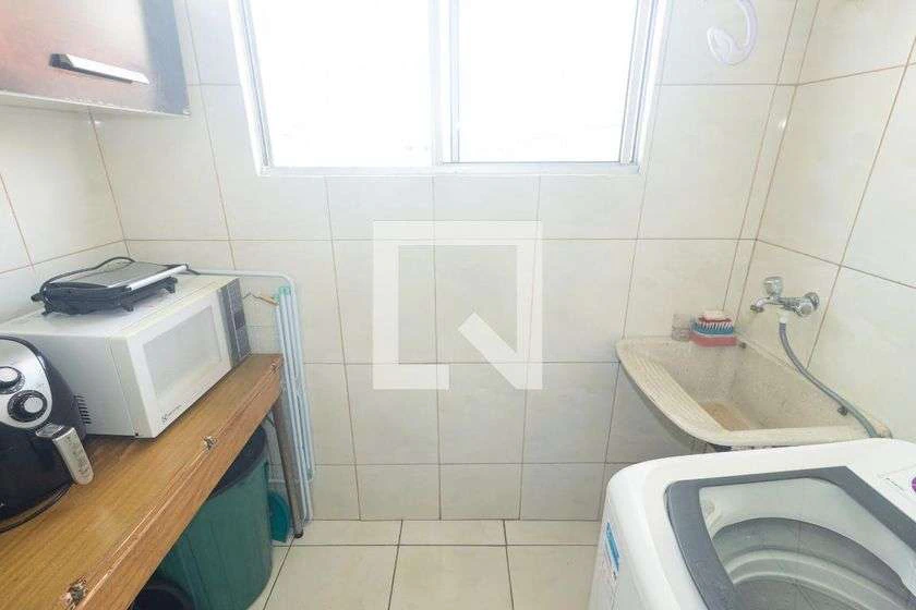 2-bedroom apartment with a separate closed kitchen — photo 30