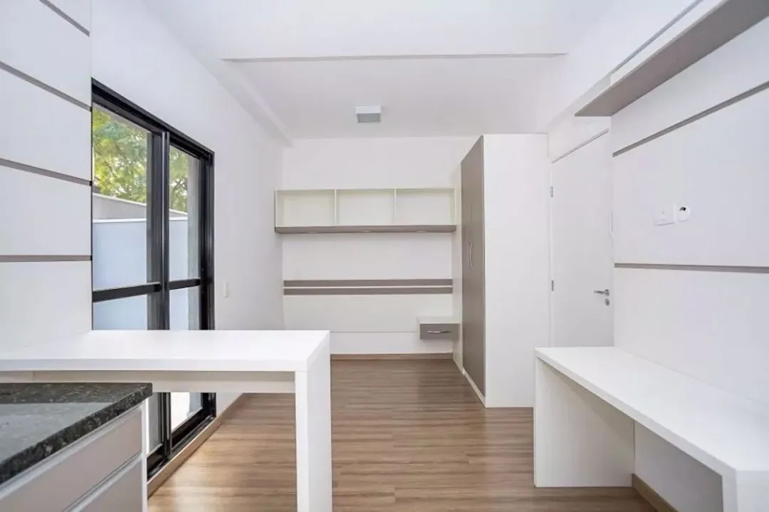 1-bedroom apartment with open-plan kitchen, 50 m² — photo 6