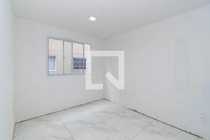 2-bedroom apartment in a building with a gym — photo 8