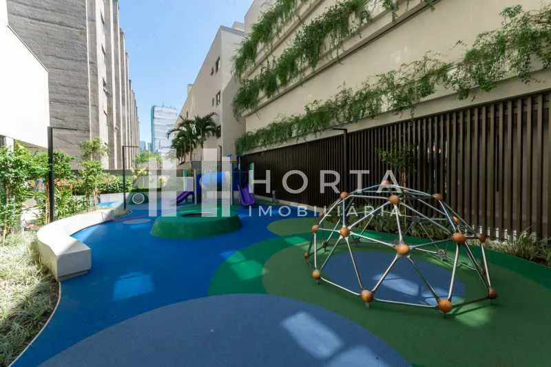 Apartamento de 72 m² com 2 dormitórios e varanda — photo 27