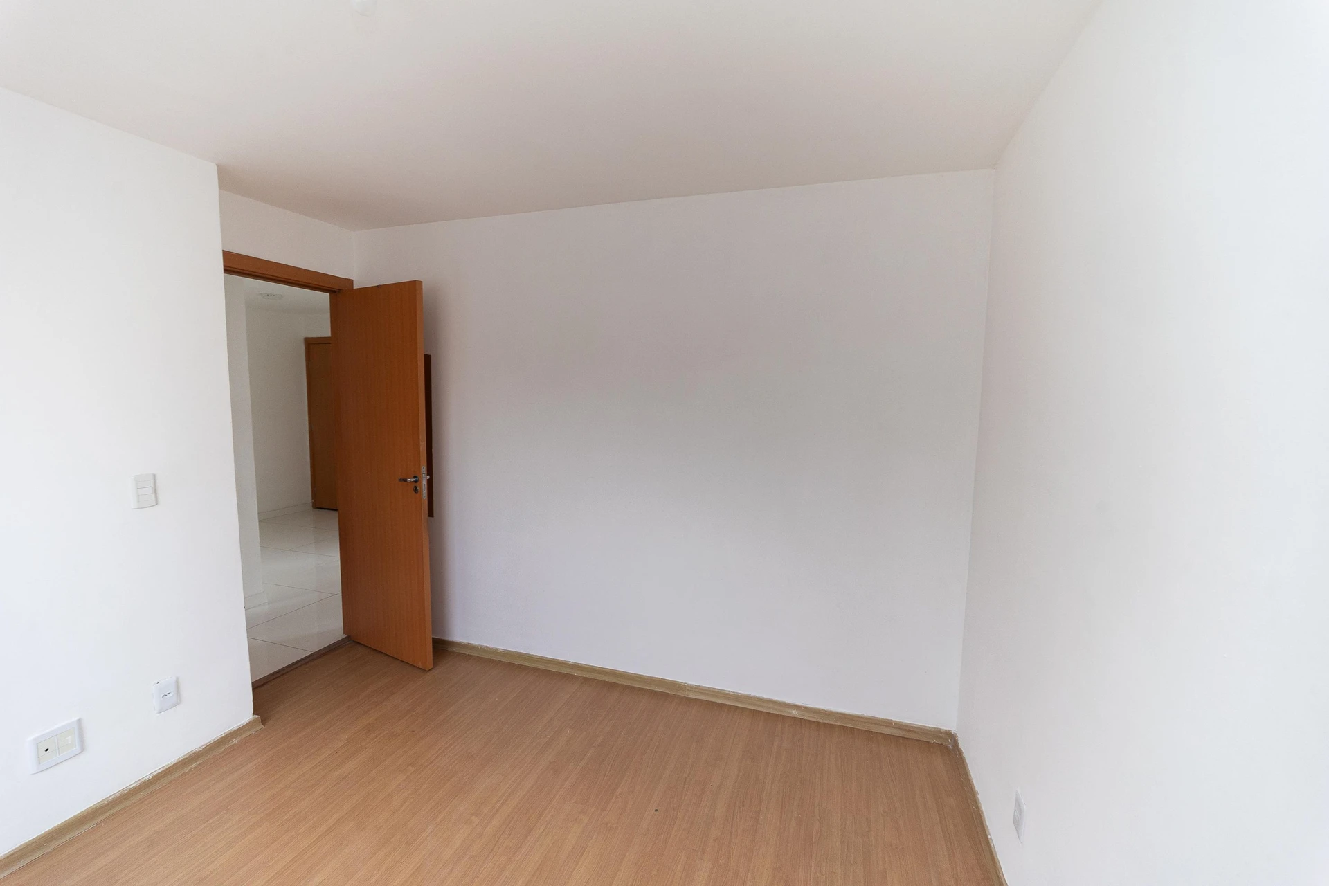 2-bedroom apartment in a building with a pool — photo 21