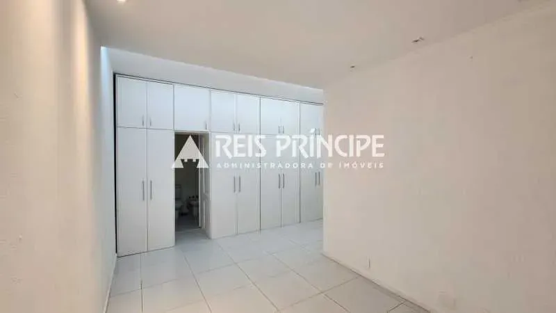Apartment with 4 bedrooms and a gas-stove kitchen — photo 18