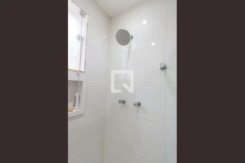 Private pool in a 5-bedroom house, 330 m² — photo 10