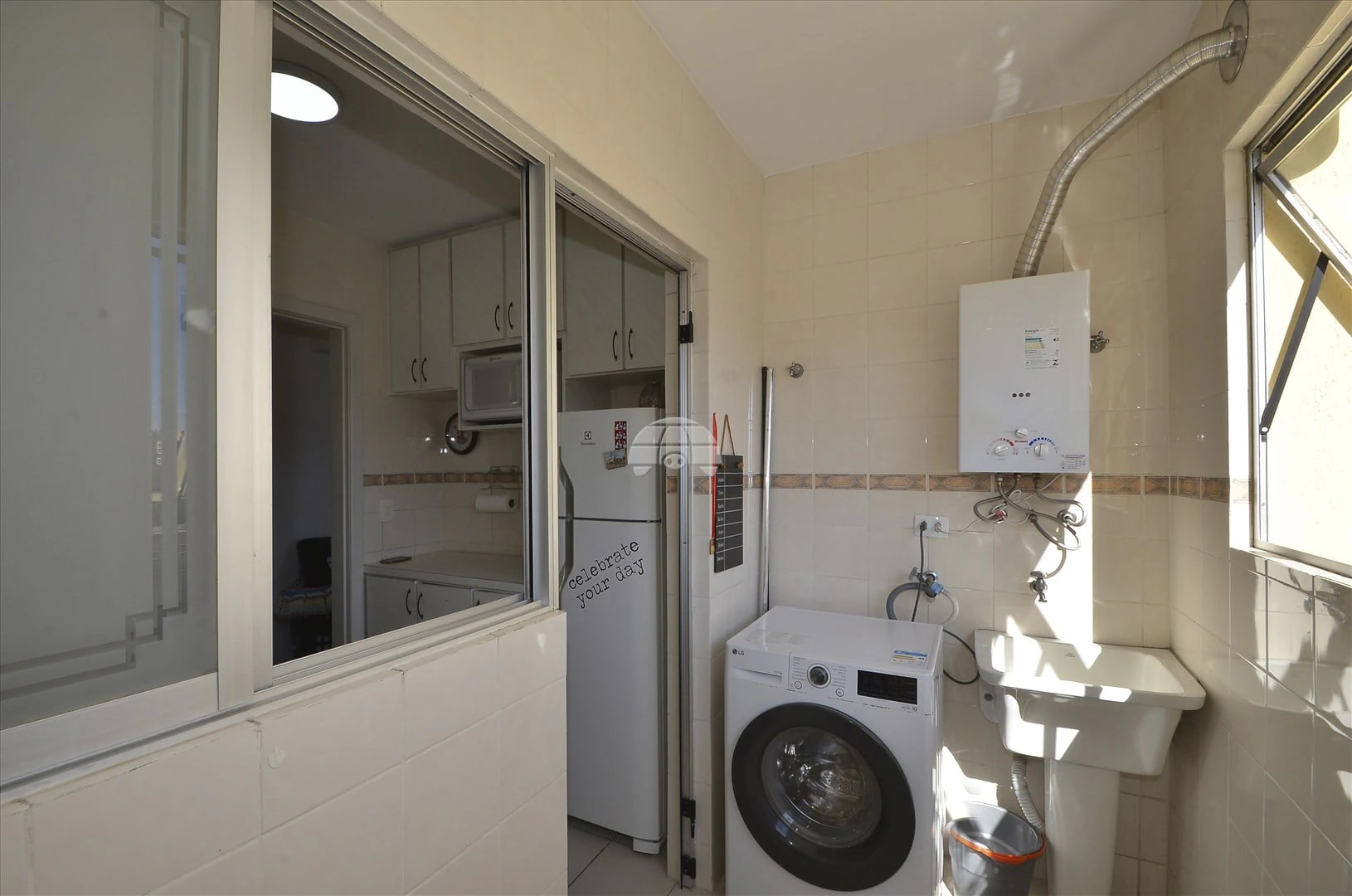 Departamento de 2 dormitorios con lavadora en Curitiba — photo 14