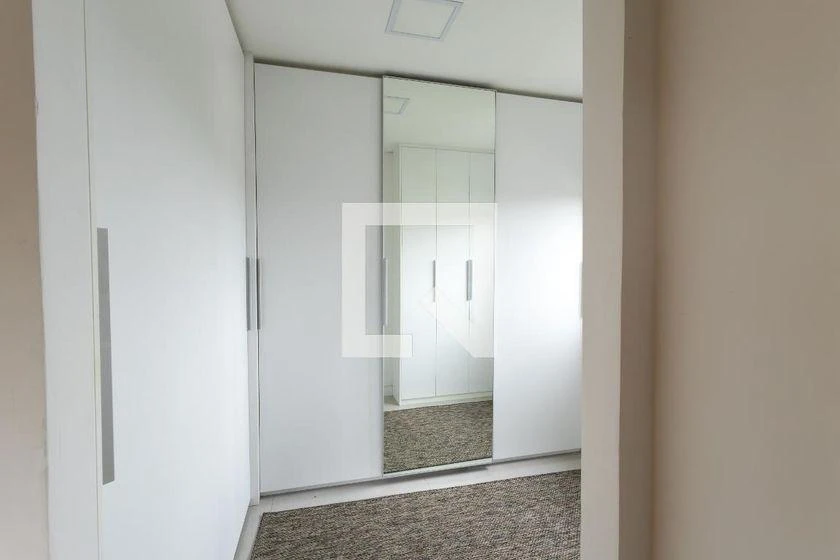 2-bedroom apartment with a park view — photo 46