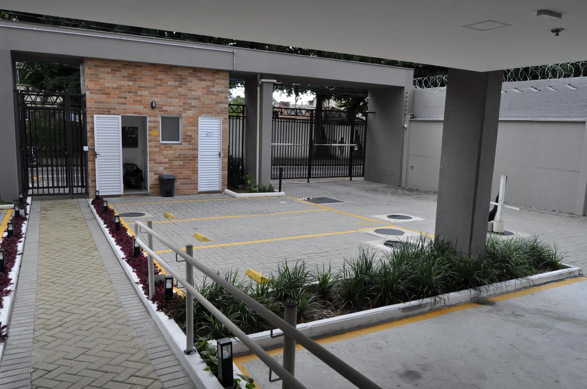 Apartamento sem mobília com 2 quartos e suíte — photo 14