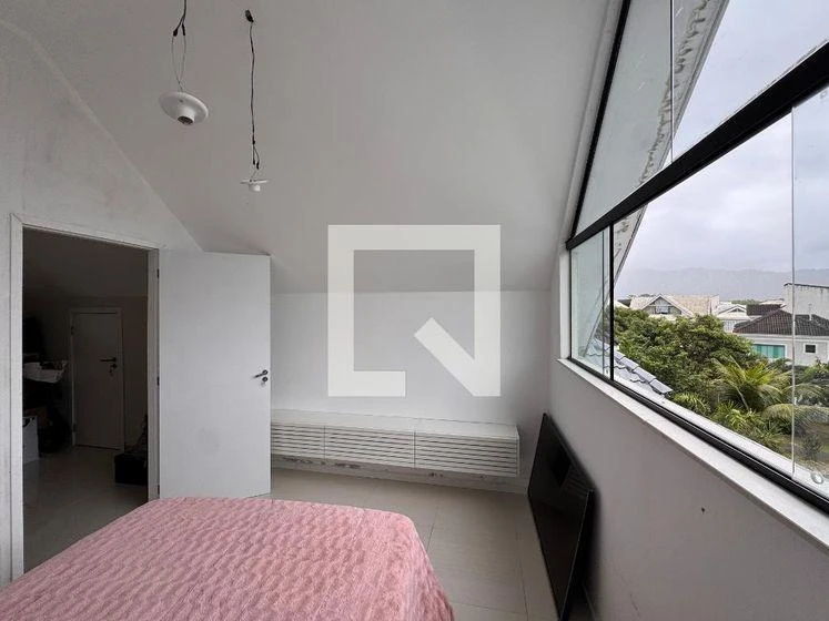 House, 280 m², with a walk-in closet — photo 6