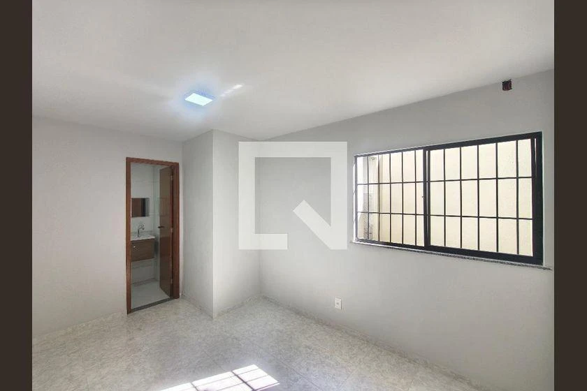 House with private garden and balcony 400 m² with 4 bedrooms — photo 42