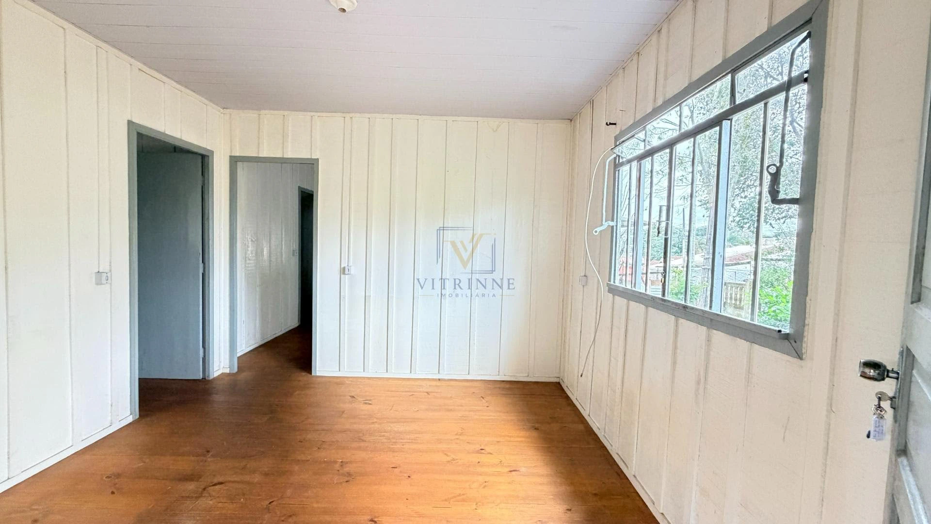 Деревянный пол или ламинат и 2 спальни: дом 60 м² — photo 7