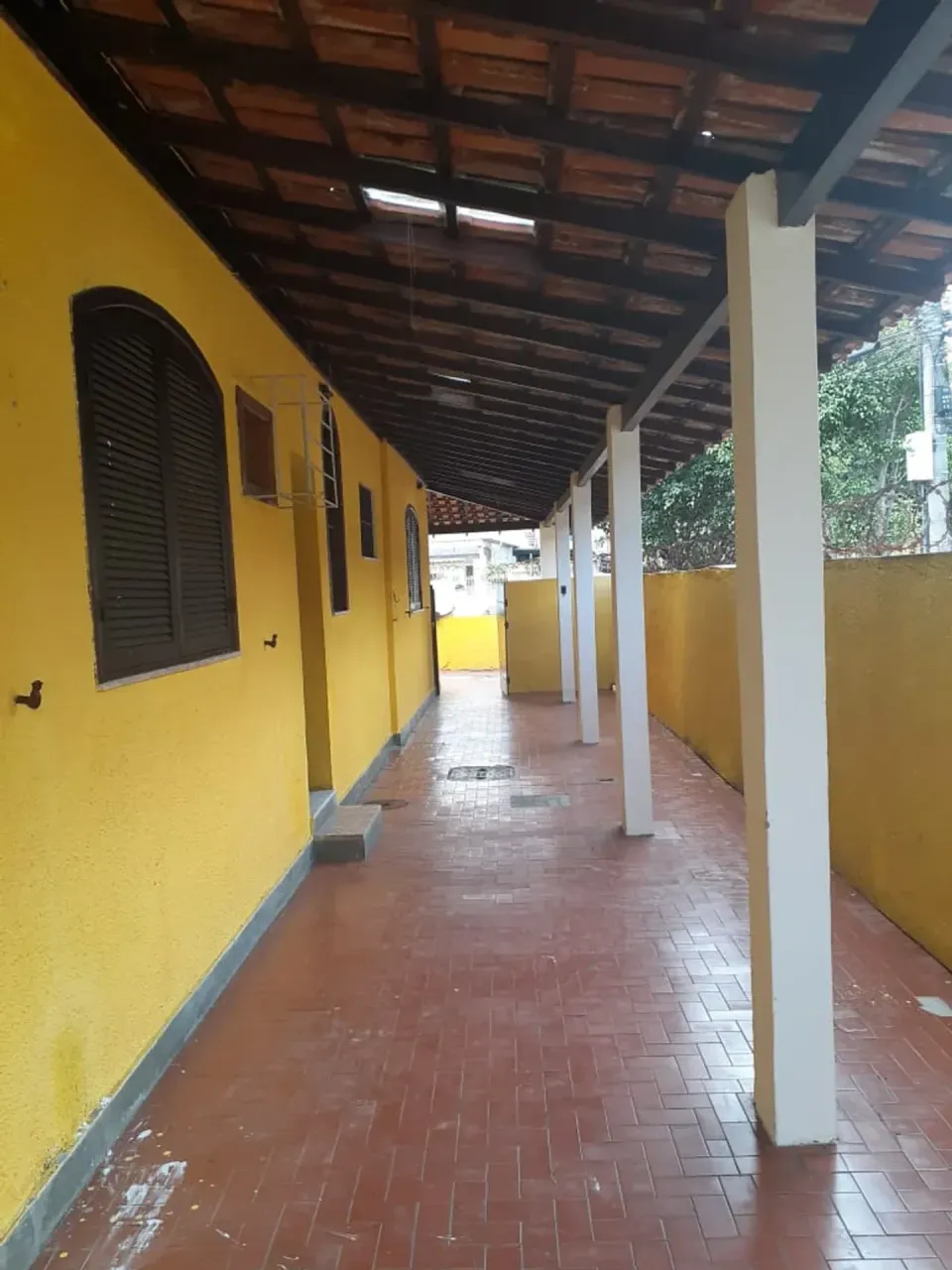 Casa sem mobília com 3 quartos e 2 banheiros — photo 12