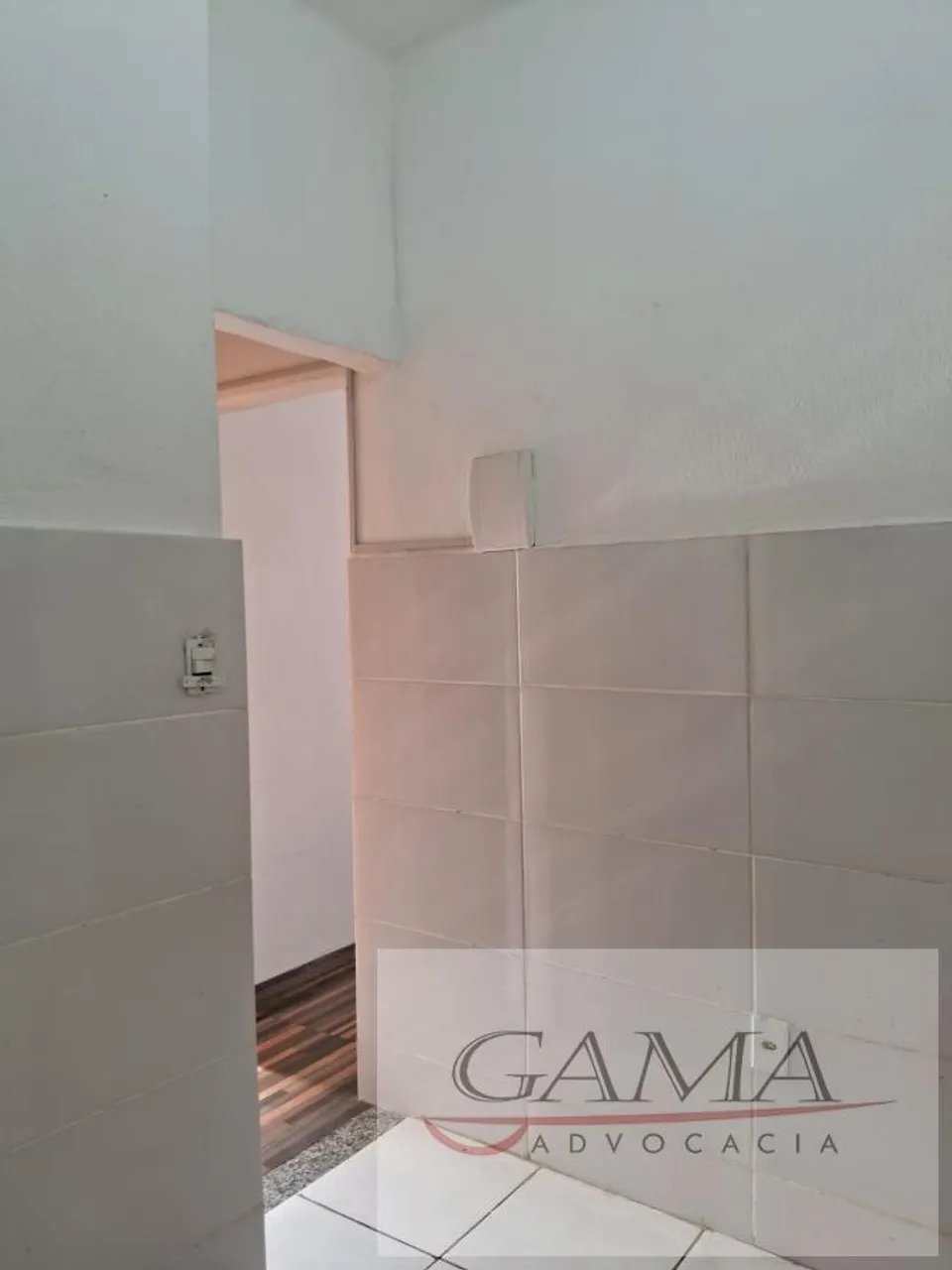 Apartamento de 1 dormitório com 1 banheiro e 1 vaga — photo 2