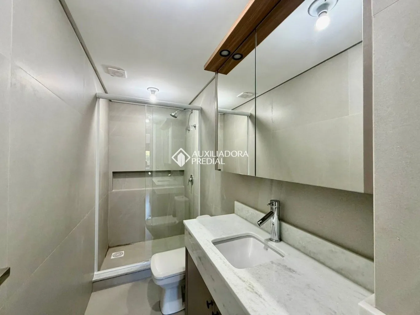 2-bedroom apartment with a home office — photo 11