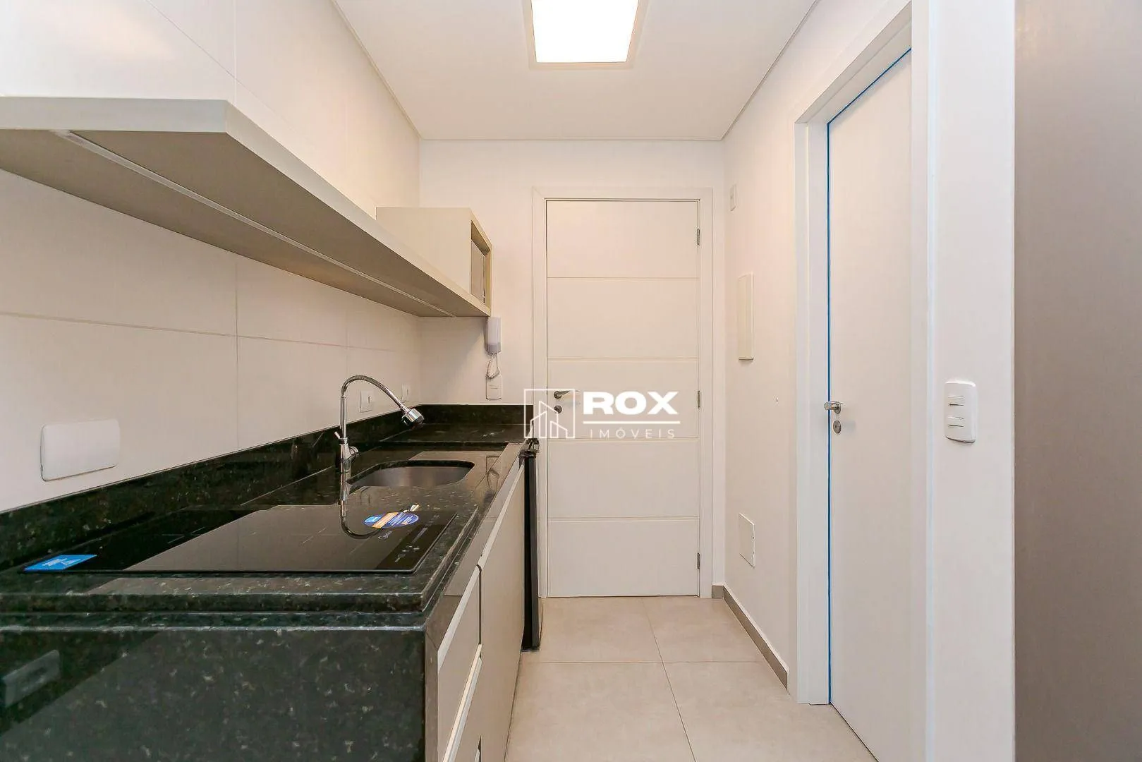 Estudio de 32 m² con 1 dormitorio y 1 baño completo — photo 6