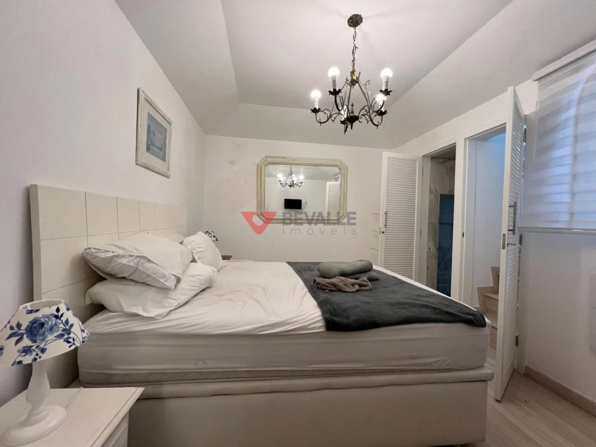 220 m² house with a washing machine and a home office — photo 3