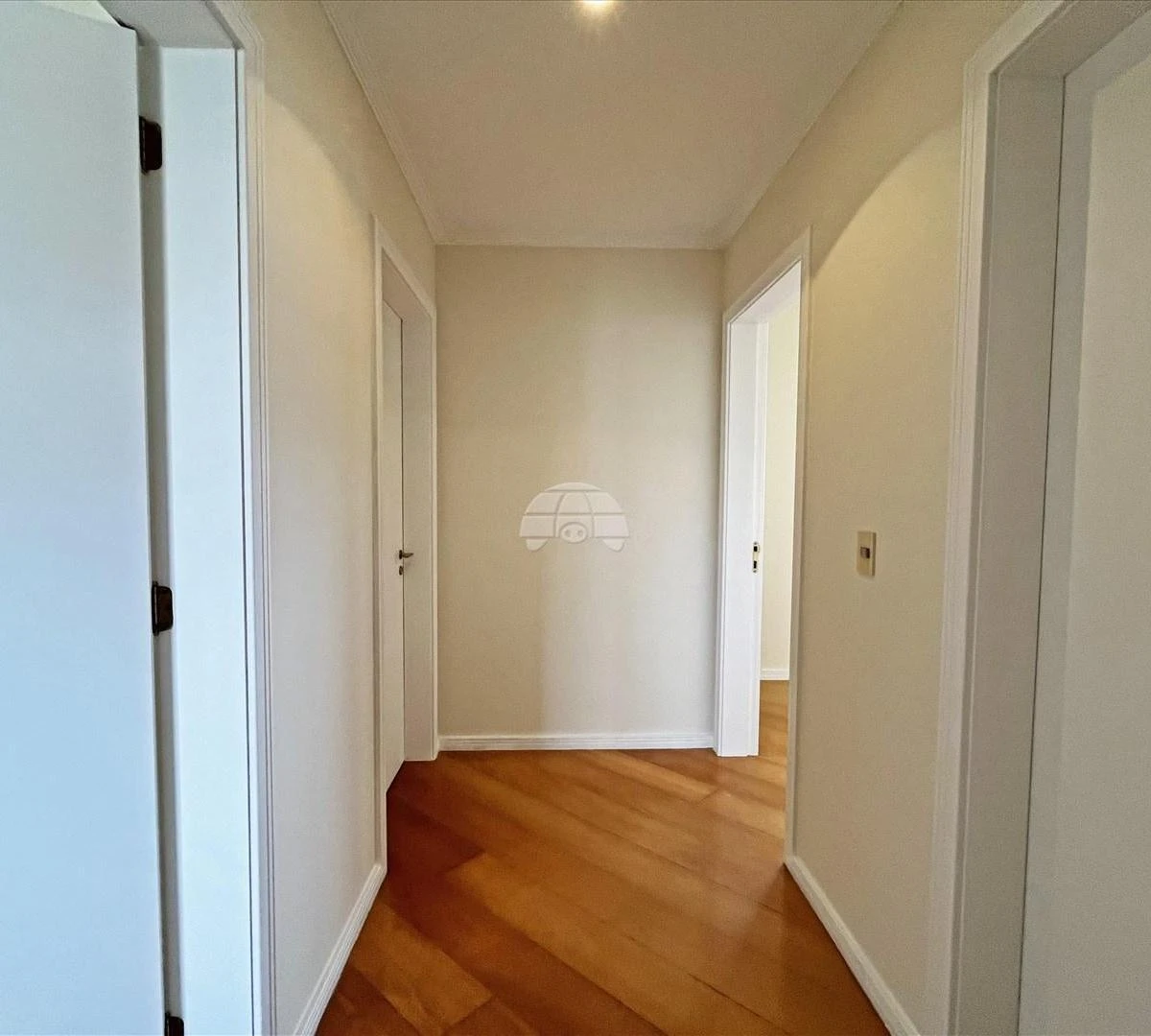 Apartment, 156 m², with a glass-enclosed balcony — photo 3