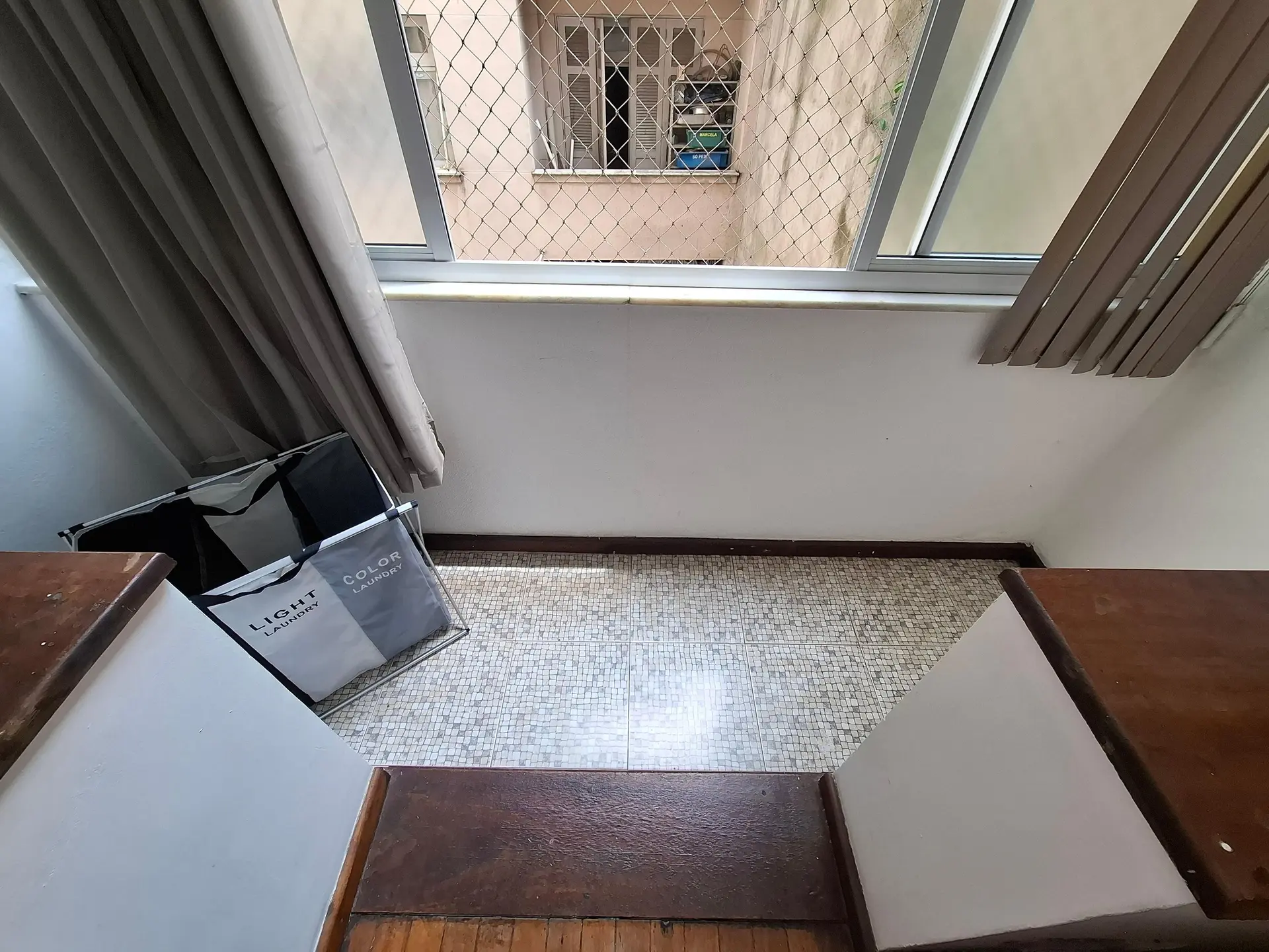 Furnished apartment, 110 m², with a glass-enclosed balcony — photo 16