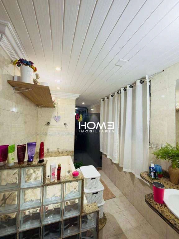 Apartamento com 3 dormitórios, 3 banheiros e 180 m² — photo 8