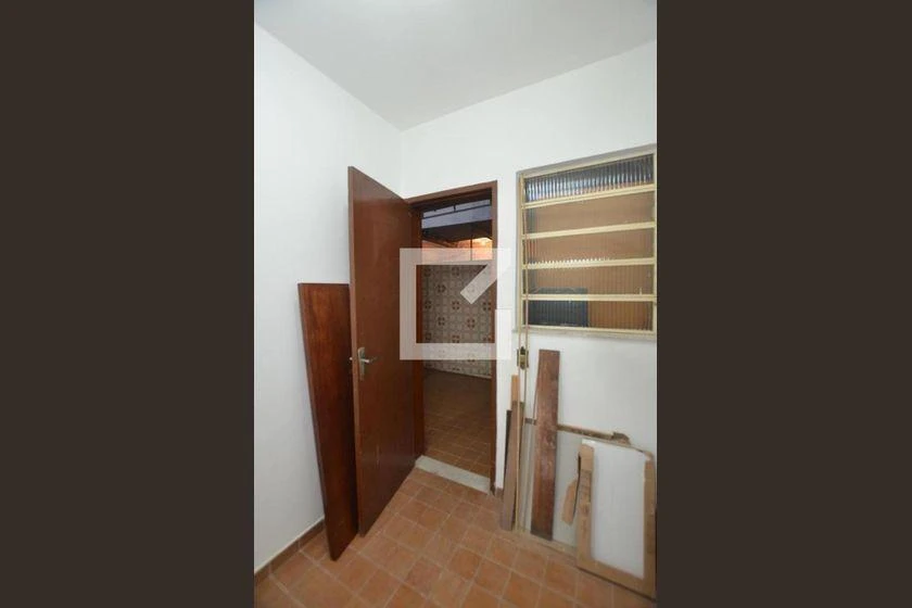 2-bedroom, 2-bath apartment with 87 m² and a balcony — photo 47