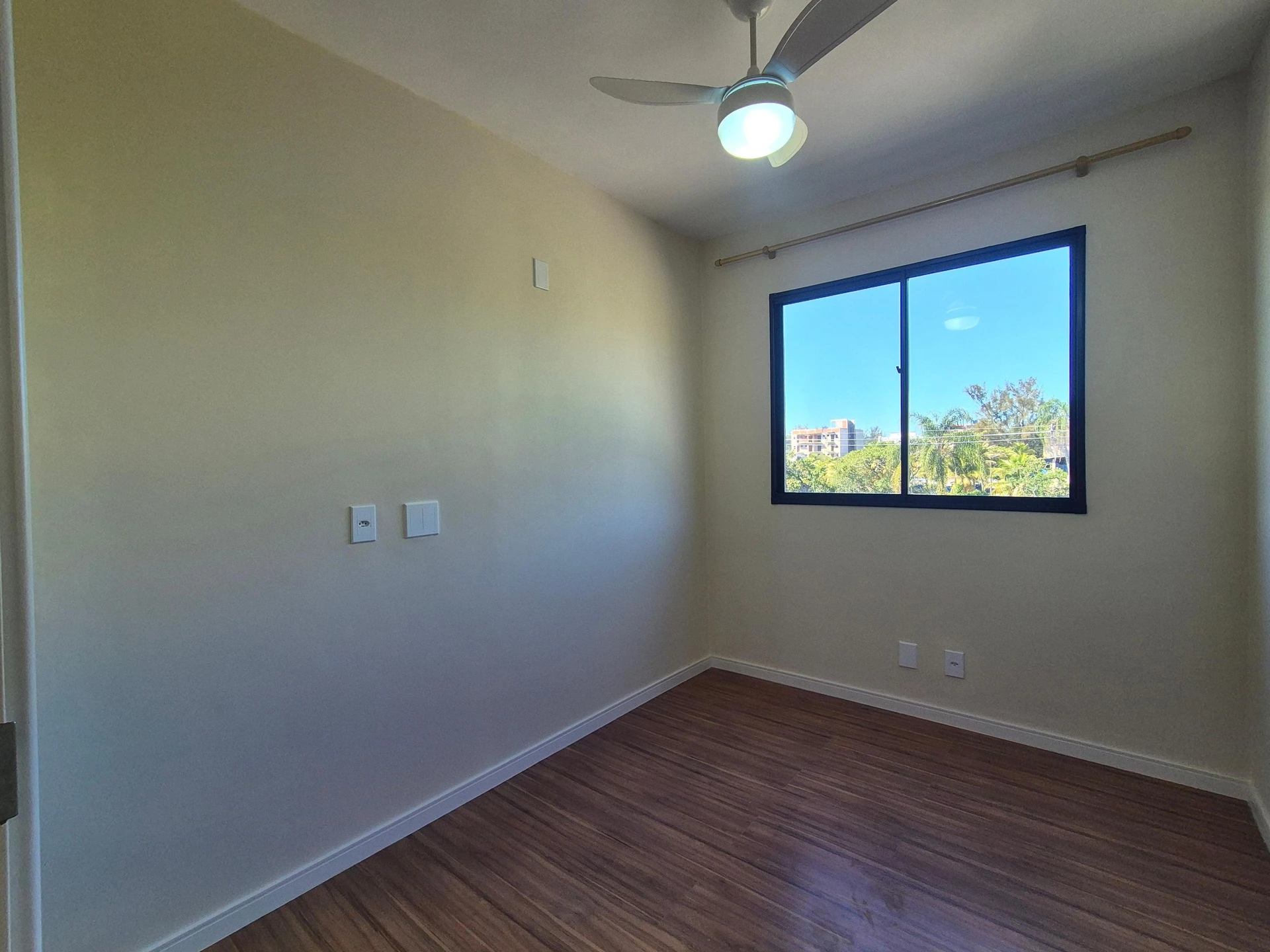 Apartamento com 3 quartos, 2 banheiros e varanda — photo 10