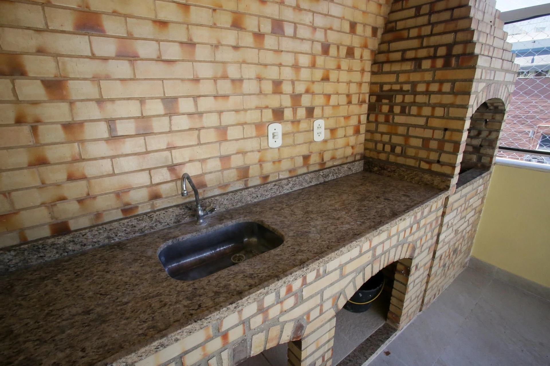 3-bedroom apartment in a building with a sauna — photo 61