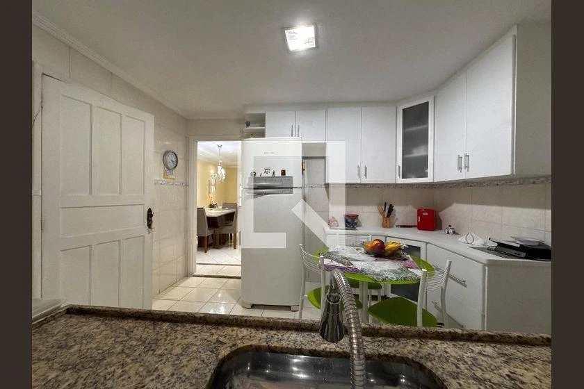 3-bedroom house with a mountain view in Rio de Janeiro — photo 24
