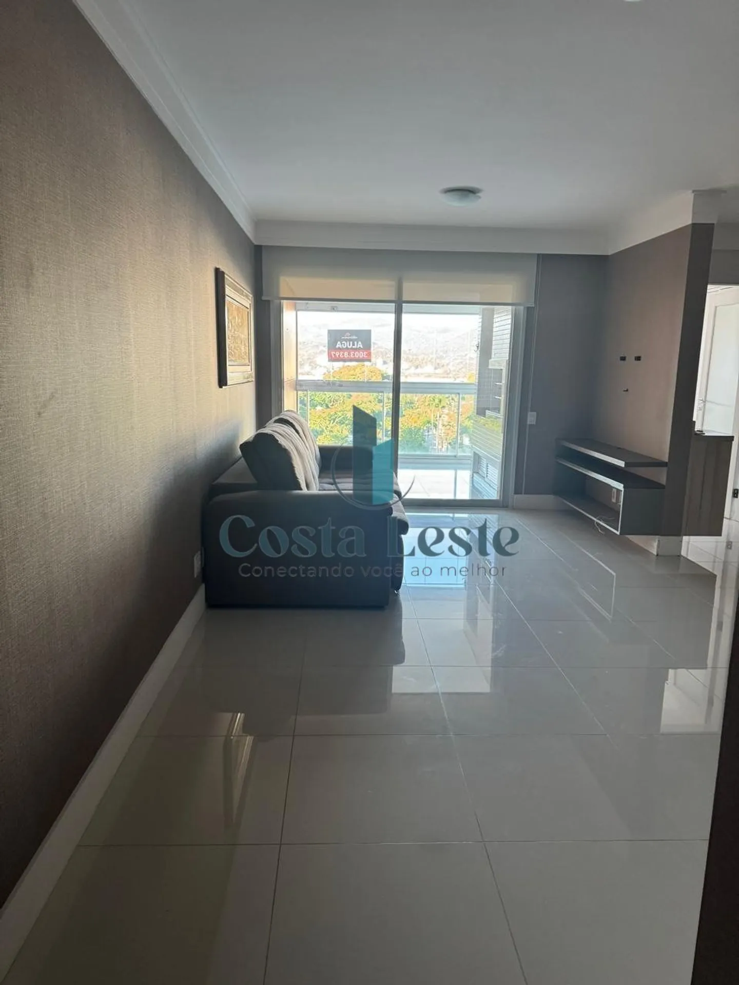 Apartamento mobiliado de 2 suítes com 82 m²