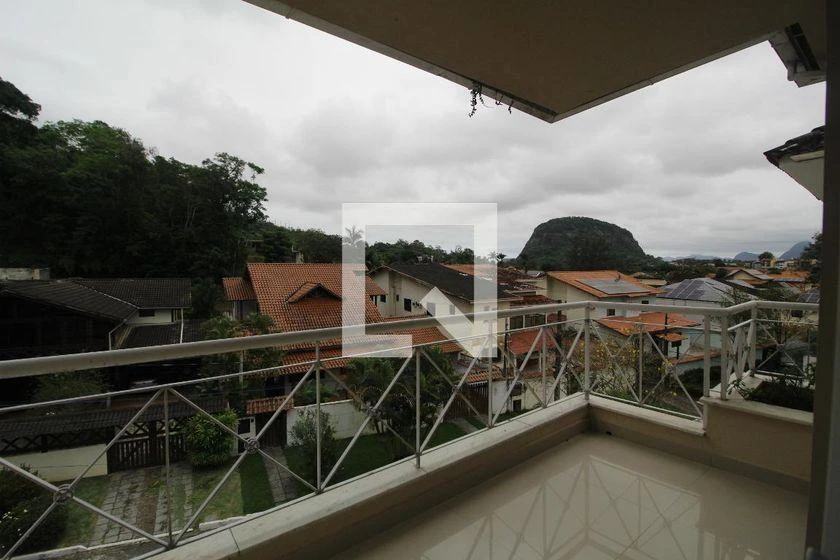 House, 475 m², with floor-to-ceiling windows — photo 13