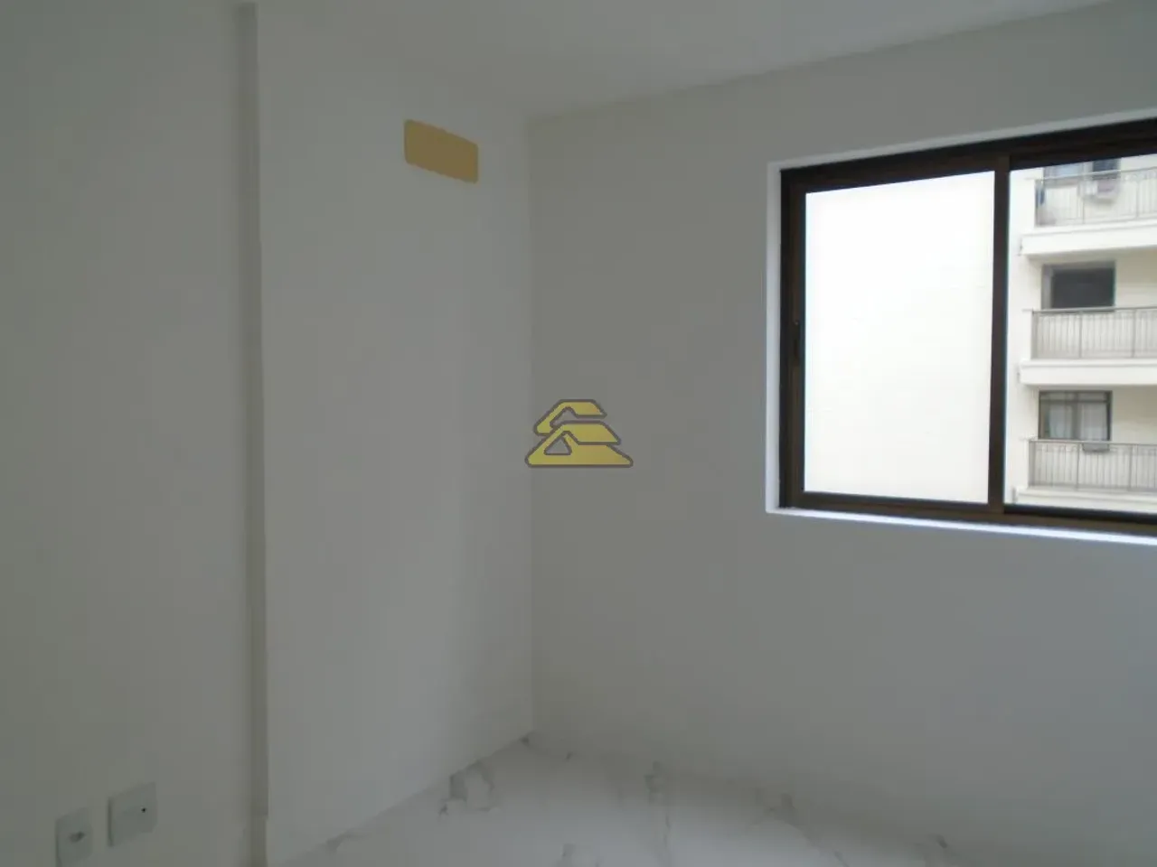 Apartamento de 1 quarto com varanda e box de vidro — photo 13