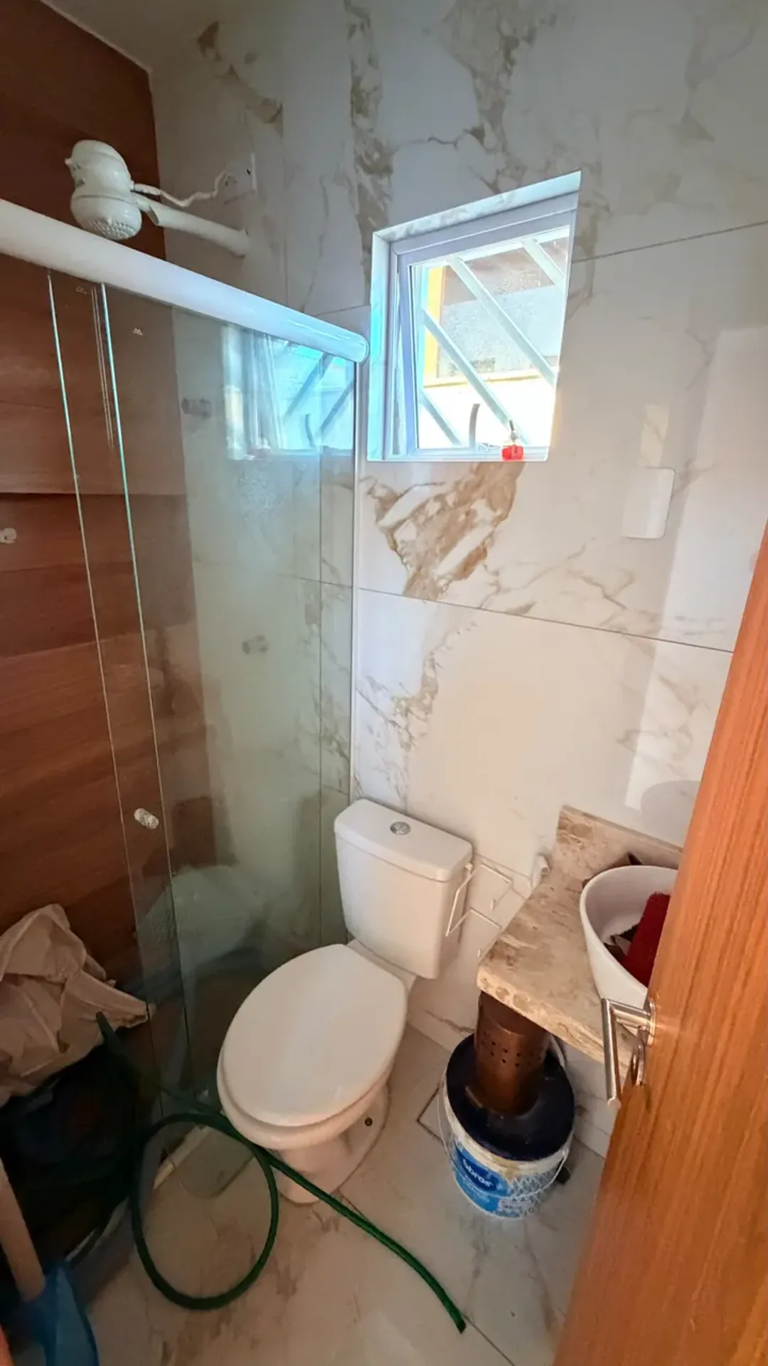 Casa de 4 dormitorios con balcón gourmet en João Pessoa — photo 12