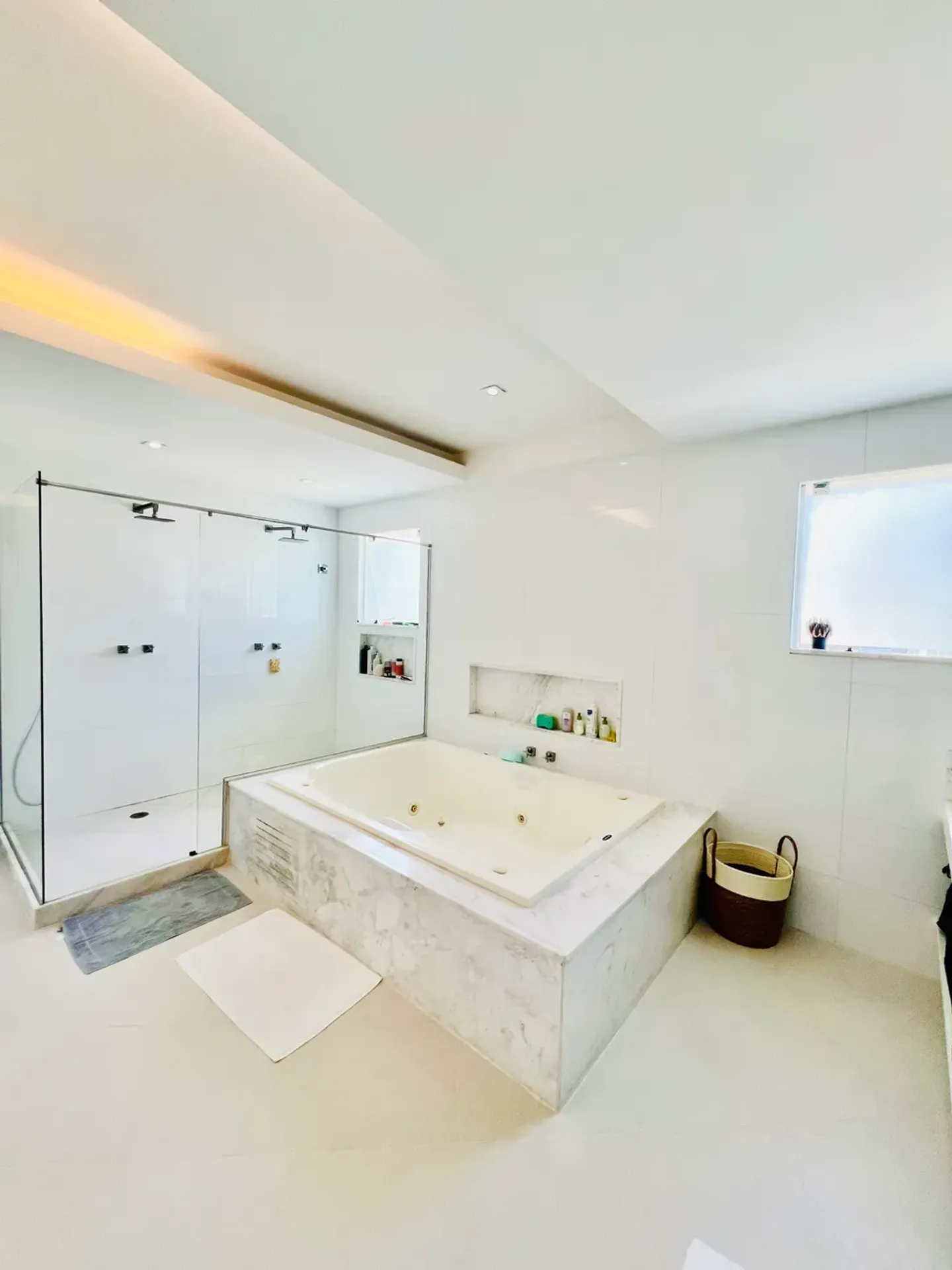Casa mobiliada com 5 suítes e 640 m² — photo 56