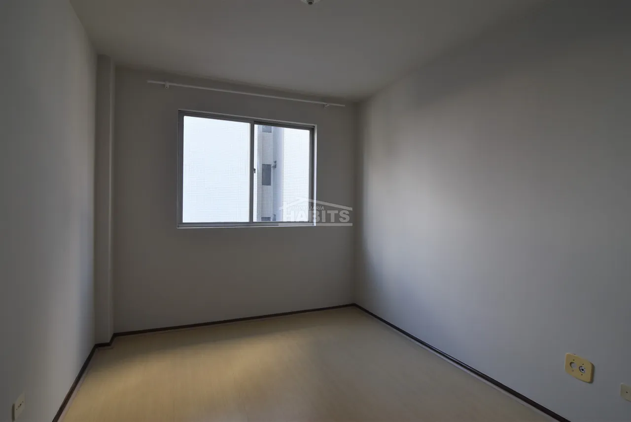 Apartamento de 1 dormitório com cozinha planejada — photo 3