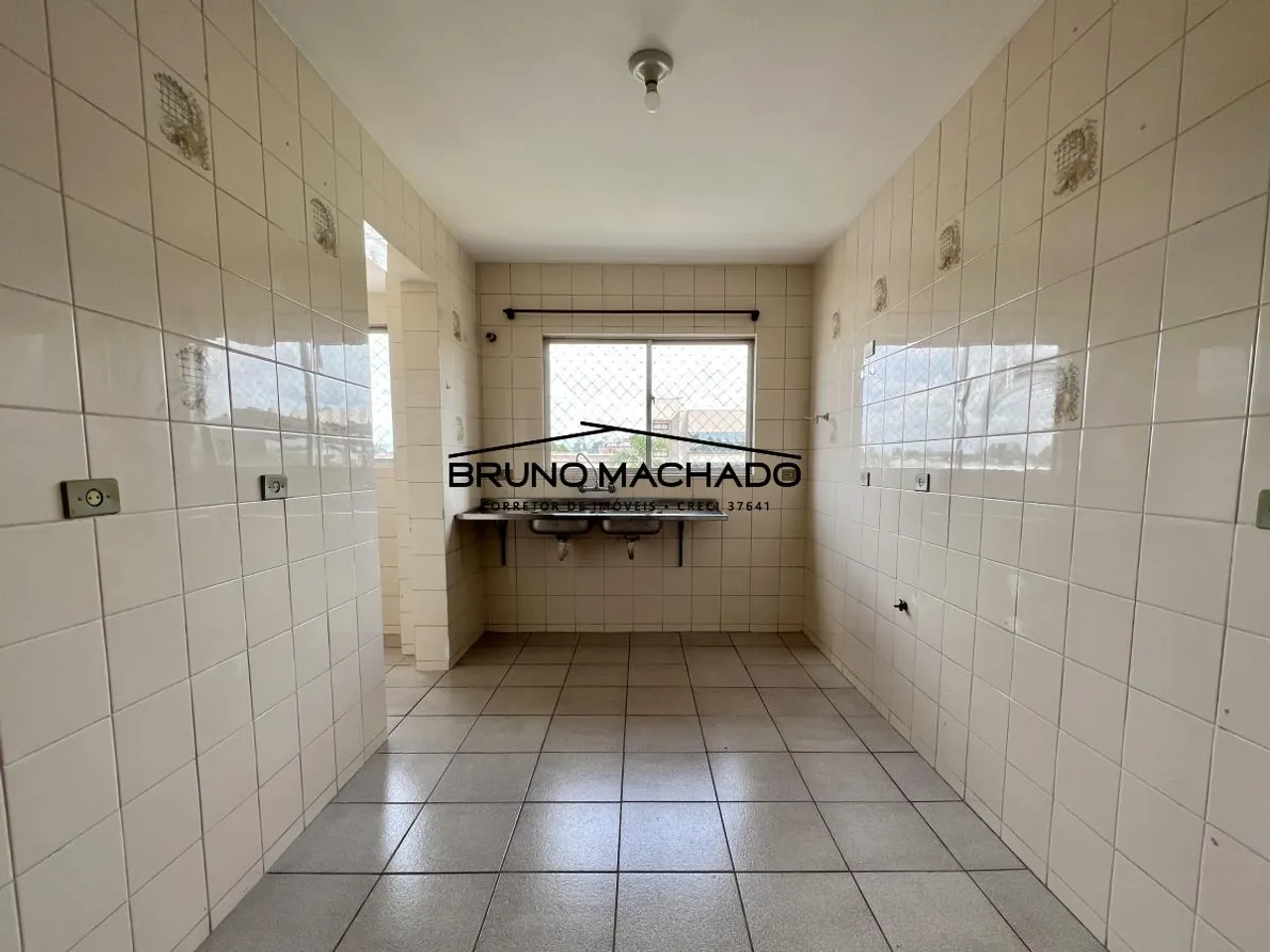 Rental apartment with 3 bedrooms and 1 parking space — photo 9