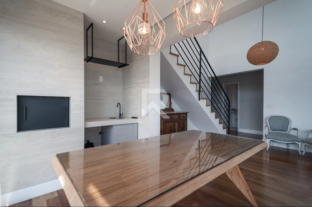 Apartamento de 231 m² com 4 quartos e 5 banheiros — photo 9