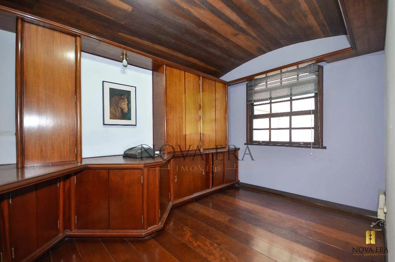4-bedroom house with a grill on the balcony in Curitiba — photo 24