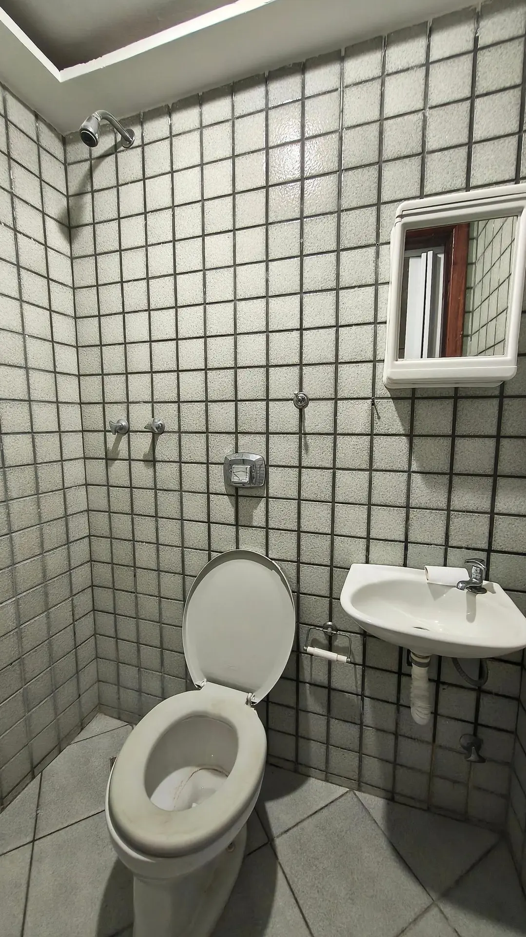 Washing machine in a 4-bedroom apartment, 205 m² — photo 44