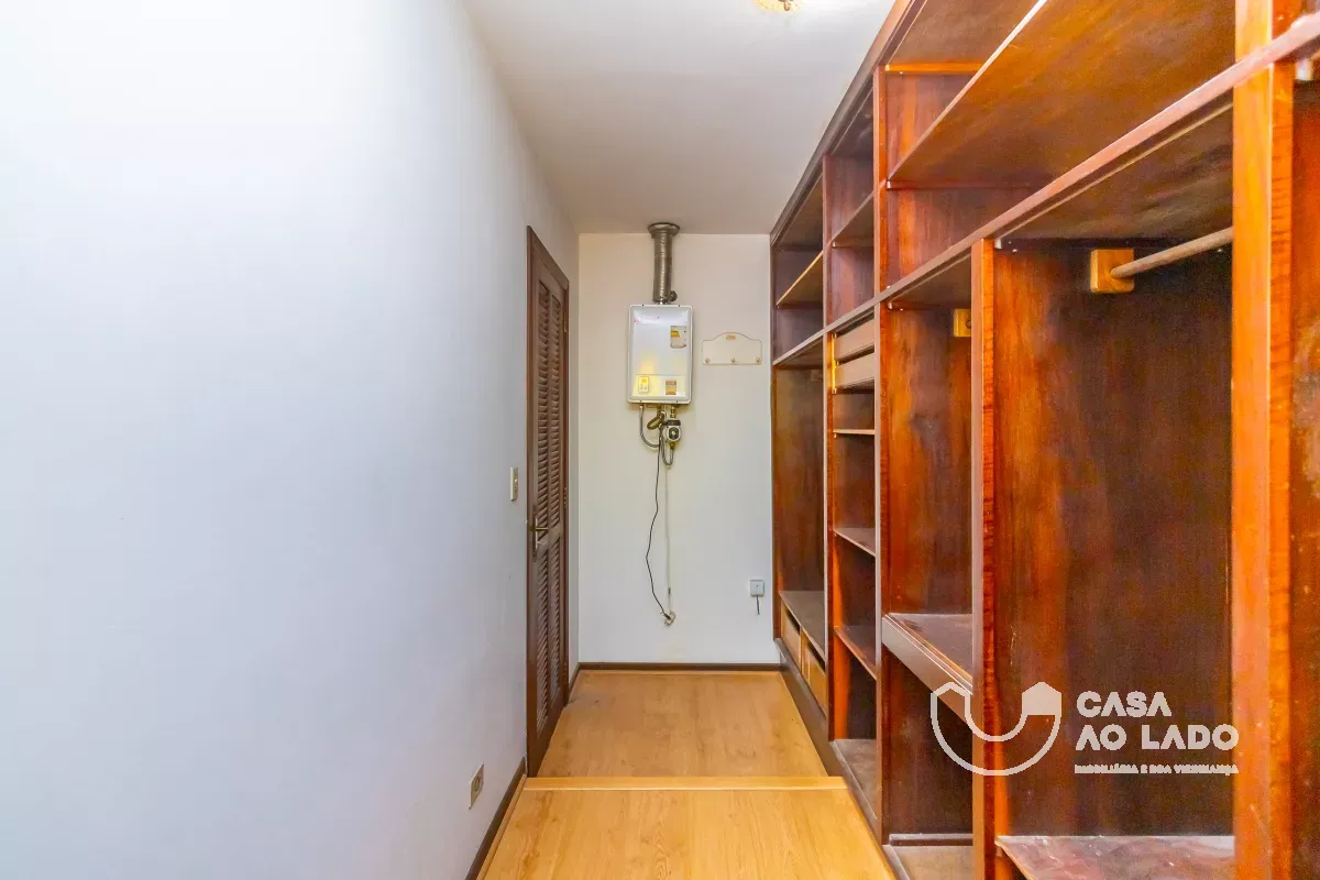 Casa de 288 m² com 4 quartos e 4 banheiros — photo 24