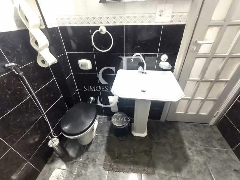 Washing machine in a one-bedroom apartment, 48 m² — photo 22