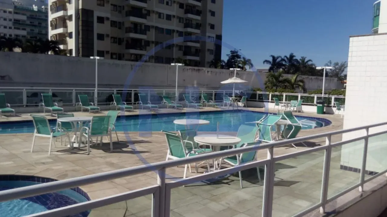 Balcony with a grill in a 3-bedroom apartment, 83 m² — photo 7