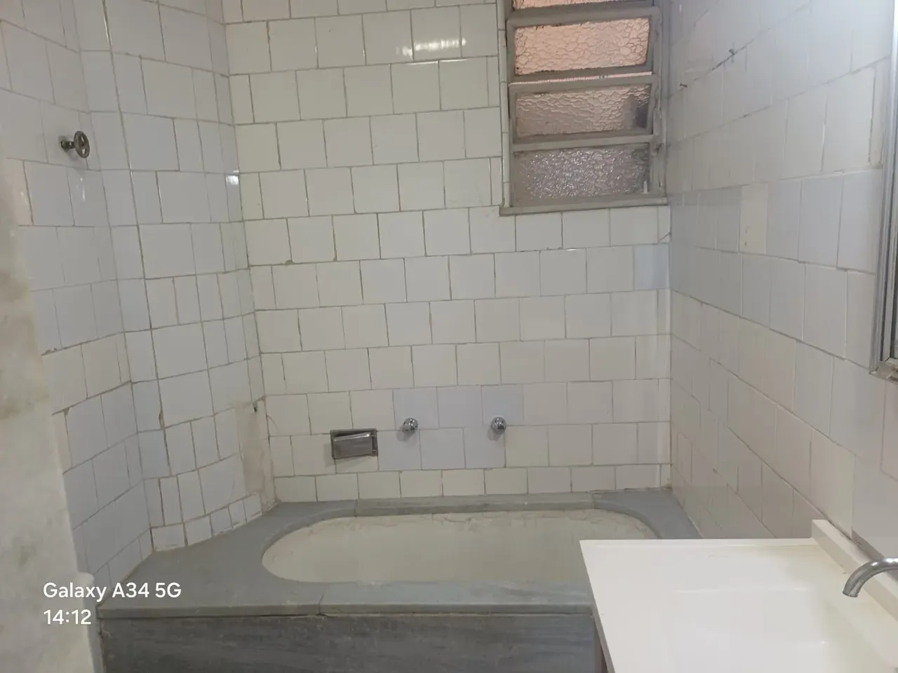 Apartamento, 91 m², com banheira — photo 17