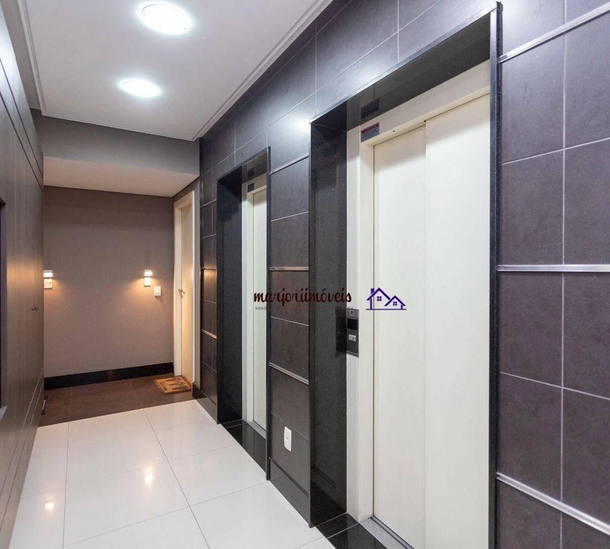 Washing machine in a 3-bedroom apartment, 118 m² — photo 39