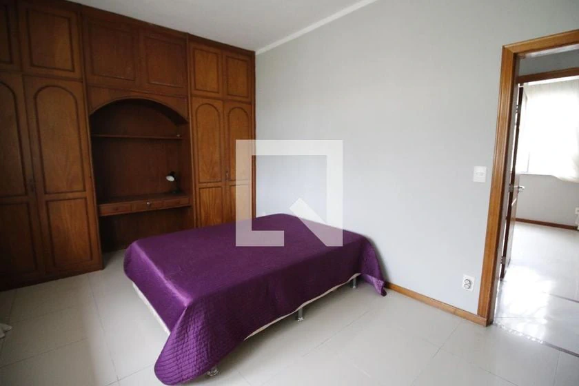 Condominium house with a balcony and private garden — photo 16