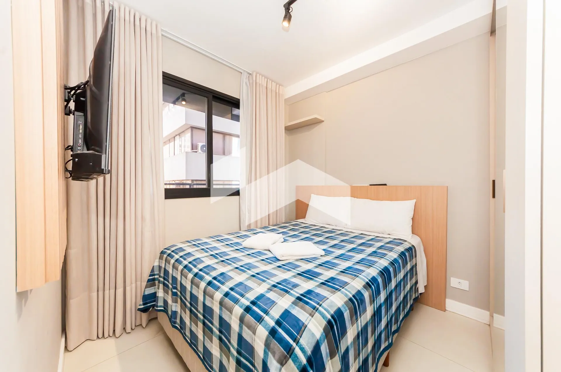 Furnished 26 m² apartment with 1 bedroom and private BBQ — photo 6