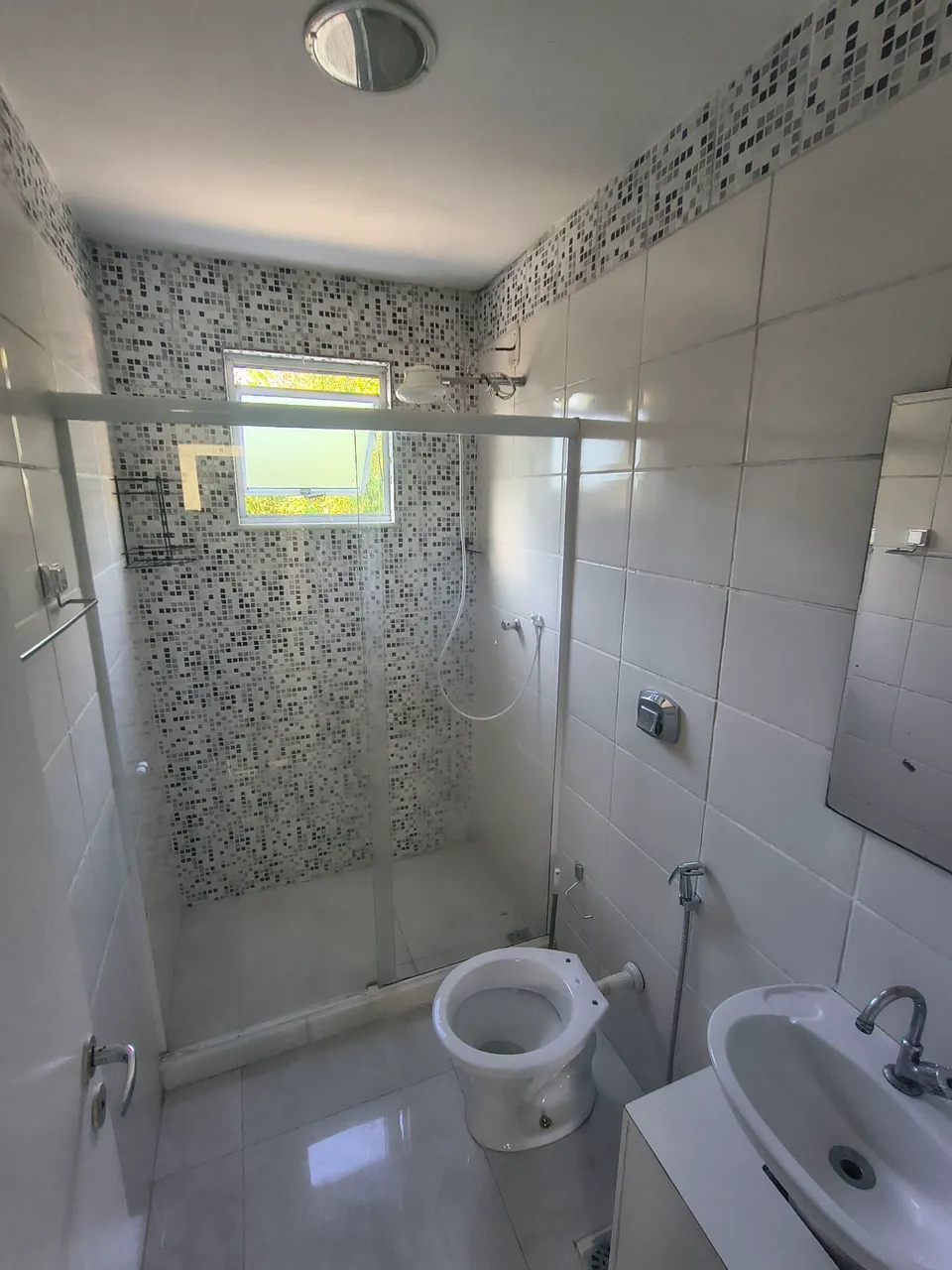 Furnished 1-bedroom apartment with pet-friendly rules — photo 6