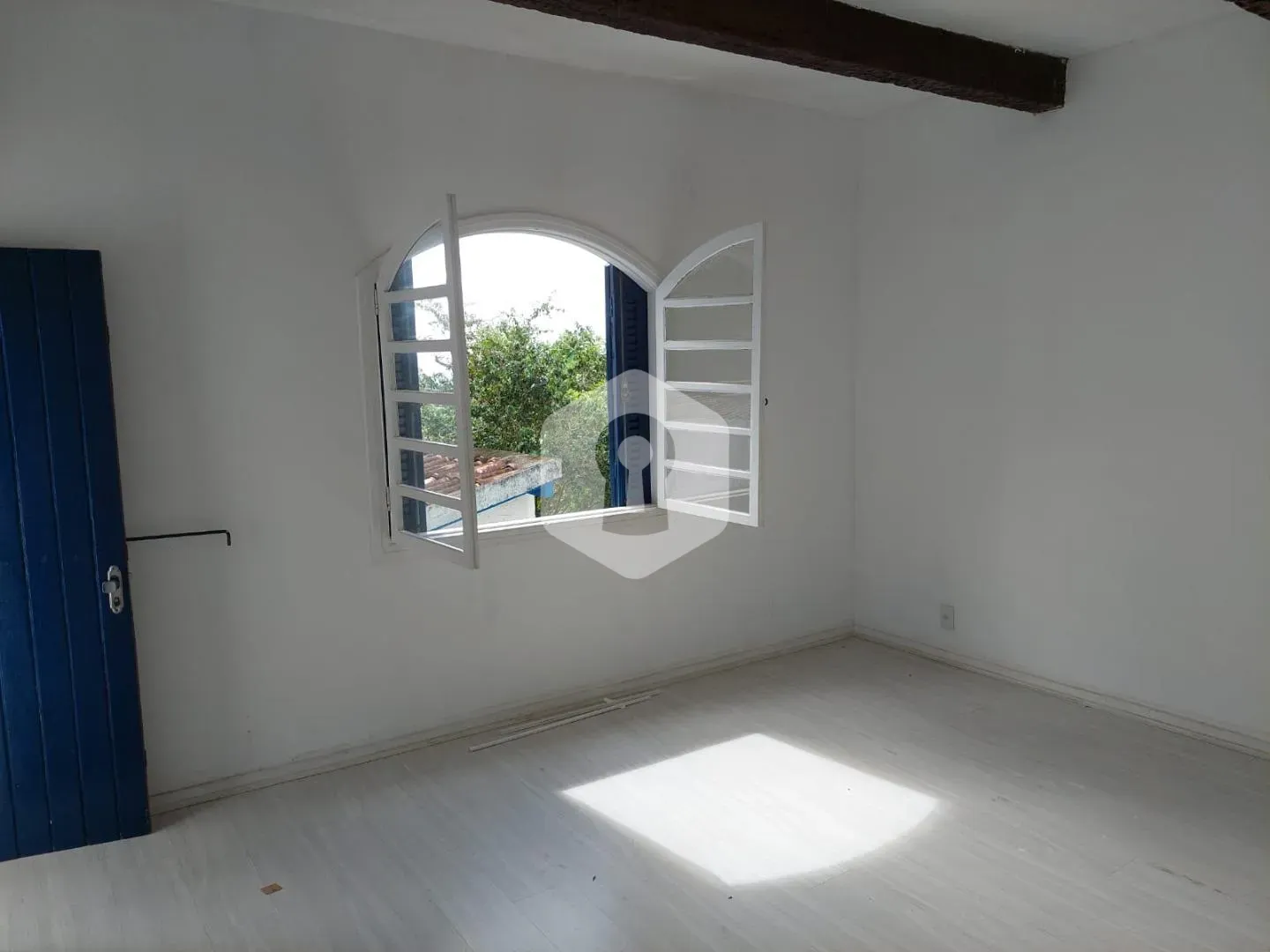 Casa de 4 quartos com vista para as montanhas — photo 27