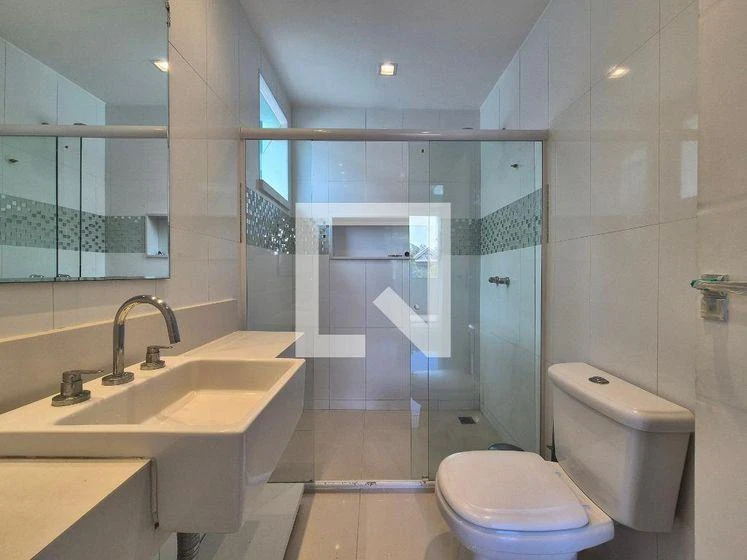 5-bedroom house with a bathtub in Rio de Janeiro — photo 49