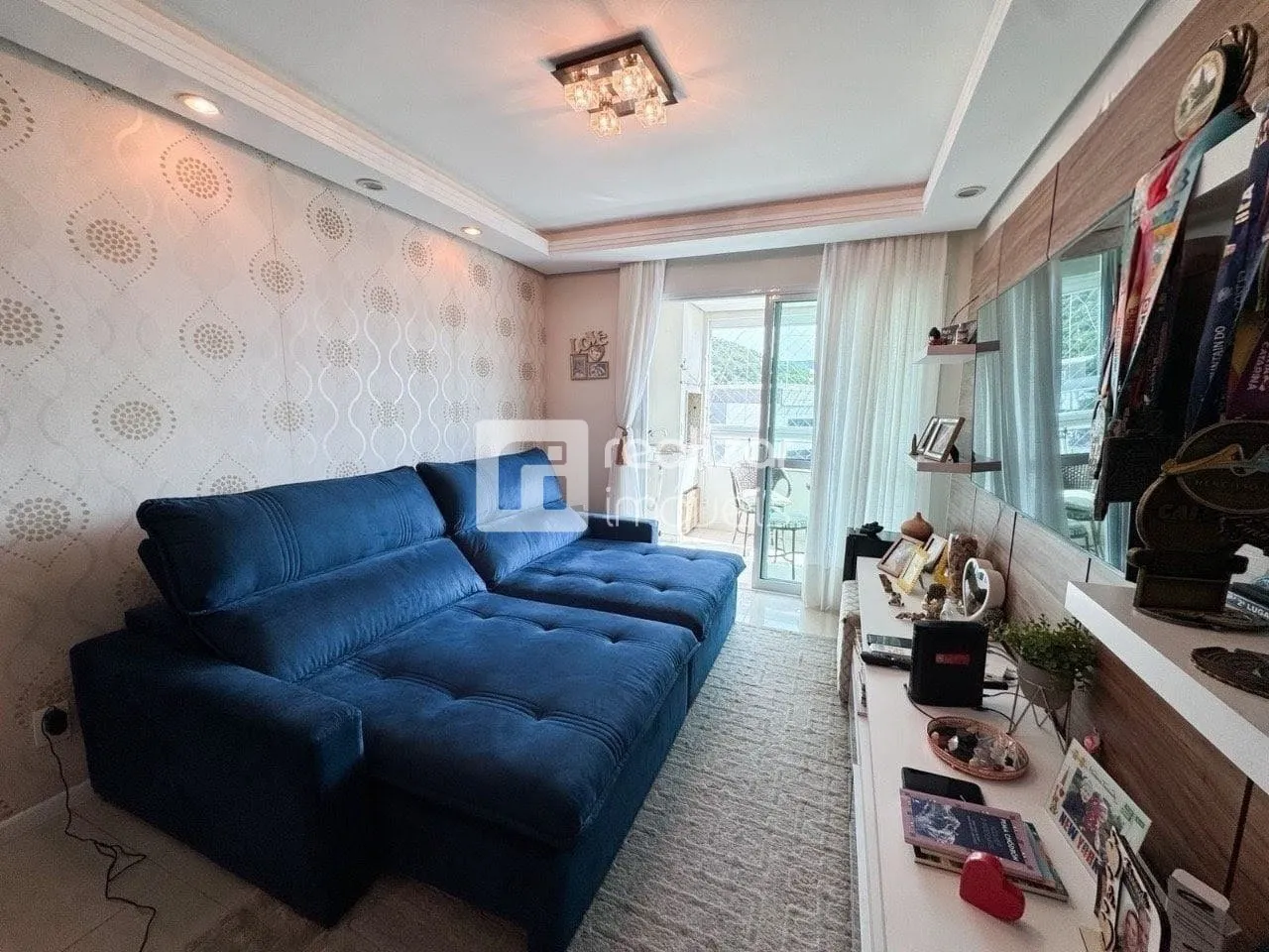 Balcony with a grill in a 3-bedroom apartment, 94 m² — photo 16