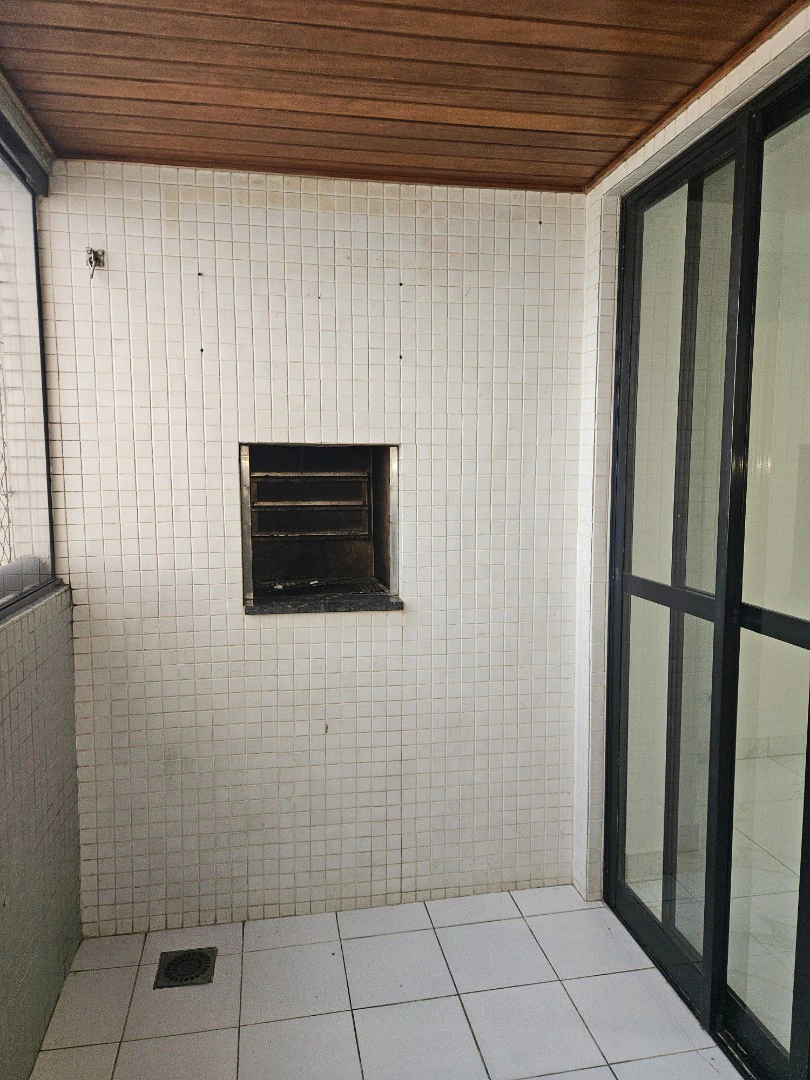 Apartamento de 1 quarto com varanda envidraçada, Centro — photo 22